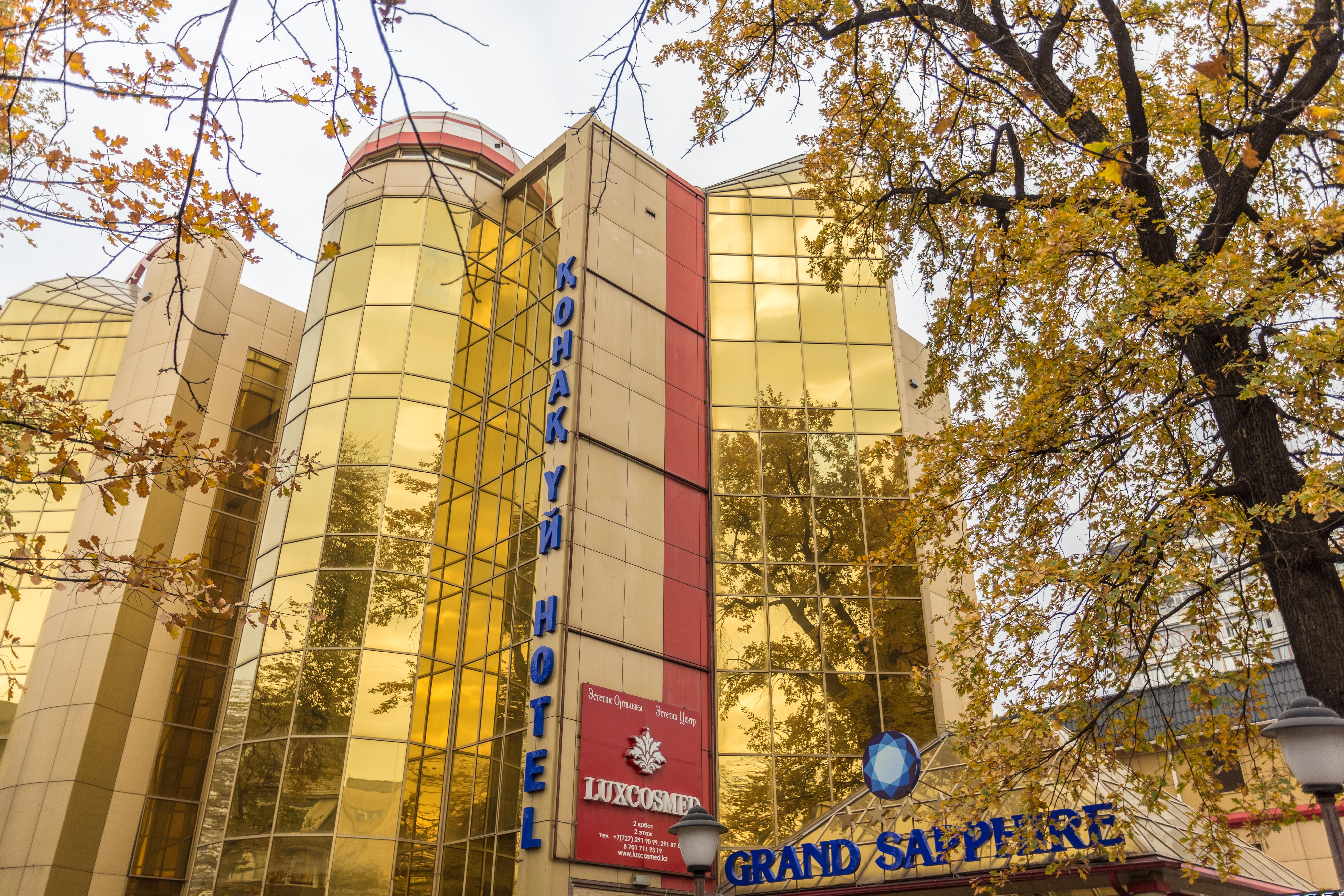 Grand Sapphire Hotel Almaty Exterior photo